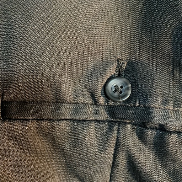 Mens Claiborne gray dress pants.  Size 36x30 - Picture 3 of 4